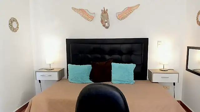 sweet abby1 online show from April 15, 2026, 11:28 am