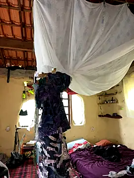 sammoura01 online show from November 27, 2025, 2:41 pm