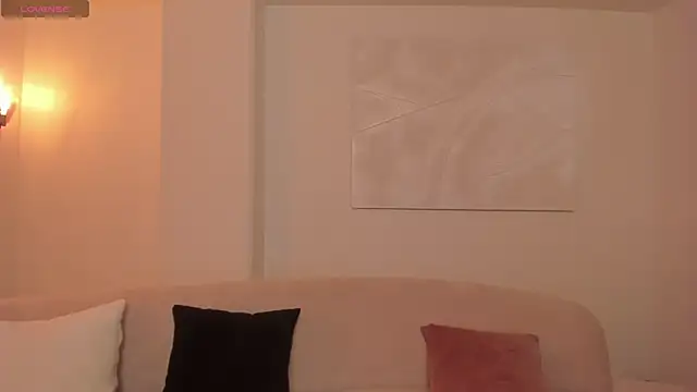 Snapshot of LucianaMillerX chatting on January 9, 2025, 3:04 am LucianaMillerX online show from January 9, 2025, 3:04 am