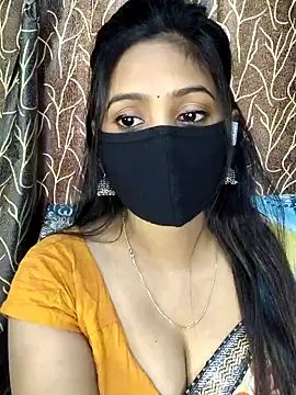 Snapshot of Monalisha_G chatting on April 9, 2026, 9:36 am Monalisha G online show from April 9, 2026, 9:36 am