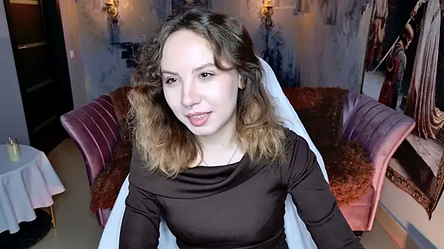 JasmineMilko online show from May 3, 2026, 5:02 am