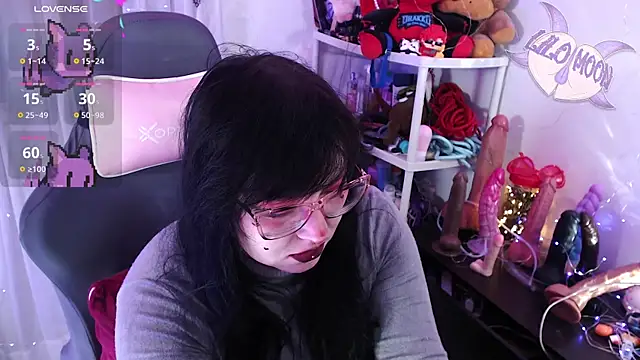 LiloMoon69 online show from March 4, 2026, 12:00 pm