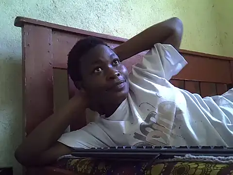 sexyblackya online show from March 13, 2026, 5:03 am