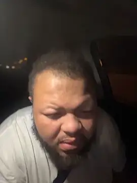 Snapshot of papijusto chatting on November 4, 2025, 6:34 am papijusto online show from November 4, 2025, 6:34 am