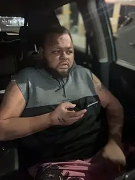 Snapshot of papijusto chatting on November 5, 2025, 2:44 am papijusto online show from November 5, 2025, 2:44 am