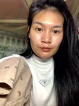 Snapshot of Zeni_fer chatting on December 3, 2024, 12:27 pm Zeni fer online show from December 3, 2024, 12:27 pm