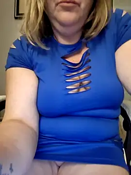Snapshot of Mara-24 chatting on April 14, 2026, 6:36 pm Mara-24 online show from April 14, 2026, 6:36 pm