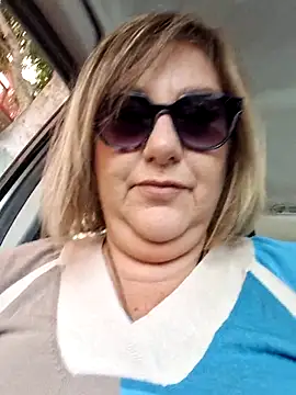 Snapshot of Mara-24 chatting on May 7, 2026, 12:21 pm Mara-24 online show from May 7, 2026, 12:21 pm