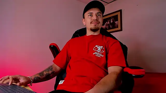 james connor2 online show from February 14, 2025, 6:51 pm