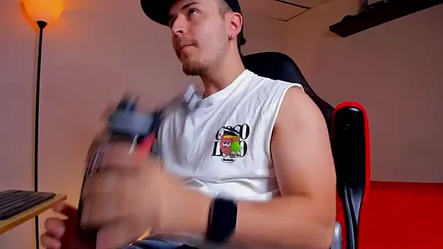 james connor2 online show from September 15, 2025, 6:41 pm