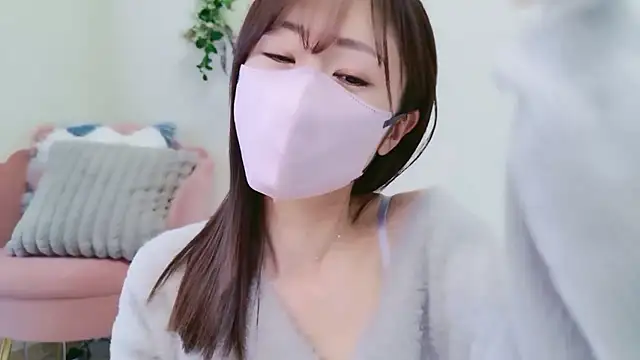 meg 0901 online show from April 13, 2026, 5:35 am