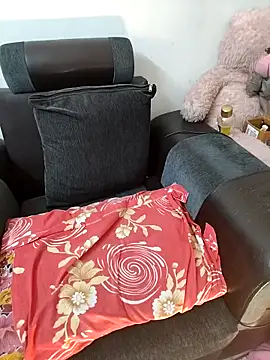 Snapshot of sexy-mohini chatting on March 18, 2026, 2:09 pm sexy-mohini online show from March 18, 2026, 2:09 pm