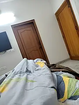 Snapshot of shree7776trrr chatting on December 7, 2024, 5:09 pm shree7776trrr online show from December 7, 2024, 5:09 pm