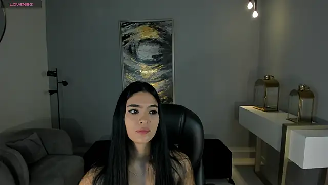 Snapshot of NatyFerrer_ chatting on February 18, 2025, 10:49 am NatyFerrer online show from February 18, 2025, 10:49 am