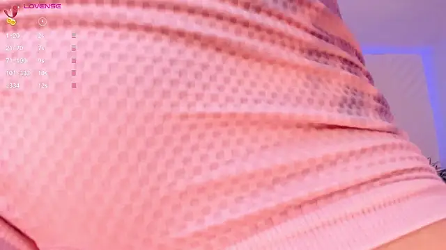 Snapshot of NatyFerrer_ chatting on March 15, 2025, 10:03 am NatyFerrer online show from March 15, 2025, 10:03 am