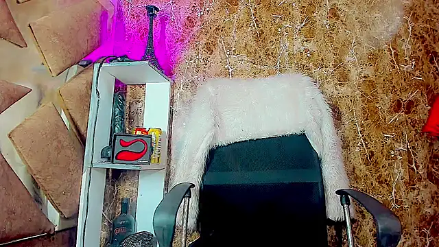 dirtycock2002 online show from September 21, 2025, 3:41 am