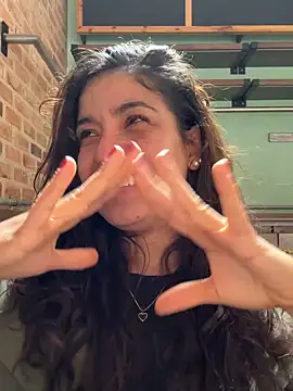 Snapshot of ValeriEvan chatting on December 10, 2024, 6:38 pm ValeriEvan online show from December 10, 2024, 6:38 pm