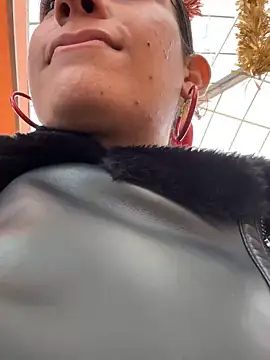 Snapshot of ValeriEvan chatting on December 18, 2024, 6:14 pm ValeriEvan online show from December 18, 2024, 6:14 pm