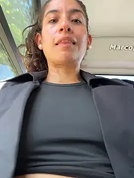 Snapshot of ValeriEvan chatting on December 24, 2024, 5:23 pm ValeriEvan online show from December 24, 2024, 5:23 pm