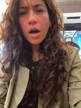 Snapshot of ValeriEvan chatting on February 15, 2025, 4:23 pm ValeriEvan online show from February 15, 2025, 4:23 pm