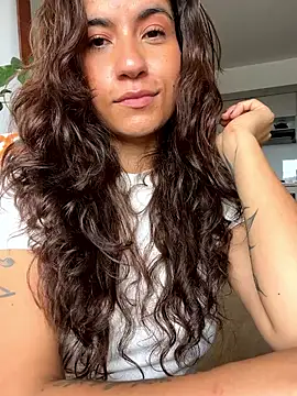 Snapshot of ValeriEvan chatting on February 28, 2025, 7:35 pm ValeriEvan online show from February 28, 2025, 7:35 pm