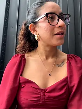 Snapshot of ValeriEvan chatting on September 15, 2025, 8:09 pm ValeriEvan online show from September 15, 2025, 8:09 pm