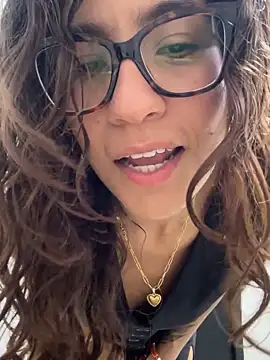 Snapshot of ValeriEvan chatting on September 19, 2025, 8:09 pm ValeriEvan online show from September 19, 2025, 8:09 pm