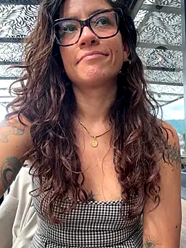 Snapshot of ValeriEvan chatting on September 22, 2025, 7:16 pm ValeriEvan online show from September 22, 2025, 7:16 pm