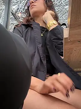 Snapshot of ValeriEvan chatting on September 23, 2025, 8:01 pm ValeriEvan online show from September 23, 2025, 8:01 pm