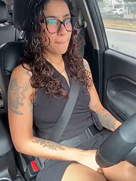 Snapshot of ValeriEvan chatting on October 8, 2025, 7:33 pm ValeriEvan online show from October 8, 2025, 7:33 pm