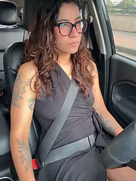 Snapshot of ValeriEvan chatting on October 19, 2025, 1:01 pm ValeriEvan online show from October 19, 2025, 1:01 pm