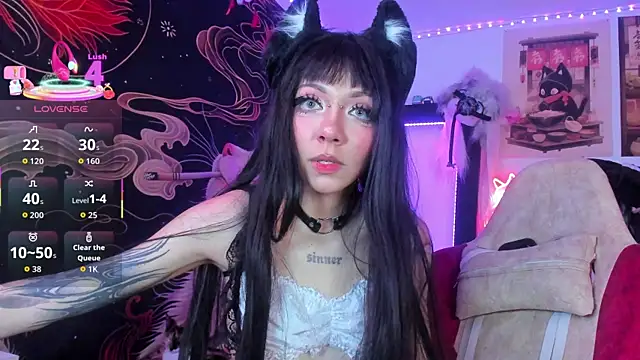 Snapshot of Alicedangerrr chatting on May 5, 2026, 1:02 am Alicedangerrr online show from May 5, 2026, 1:02 am