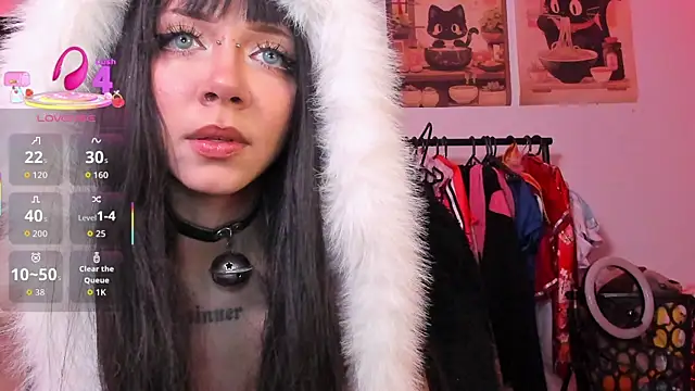 Snapshot of Alicedangerrr chatting on July 11, 2026, 2:58 am Alicedangerrr online show from July 11, 2026, 2:58 am
