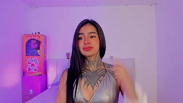 Snapshot of shadowcatt_ chatting on September 14, 2025, 5:01 pm shadowcatt online show from September 14, 2025, 5:01 pm