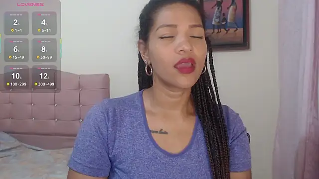 Snapshot of makennaa_ chatting on February 12, 2026, 9:37 am makennaa online show from February 12, 2026, 9:37 am