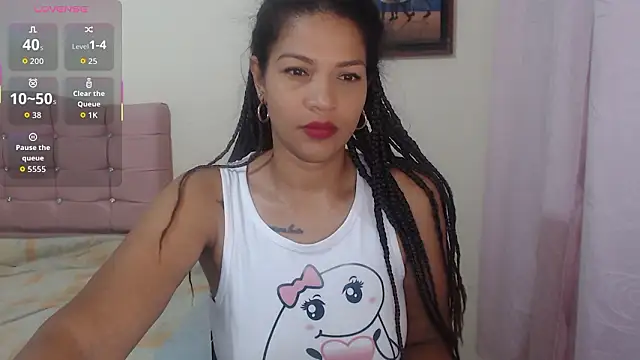 Snapshot of makennaa_ chatting on February 13, 2026, 9:49 am makennaa online show from February 13, 2026, 9:49 am