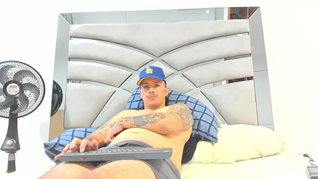 Snapshot of archie_1234 chatting on March 5, 2025, 3:08 am archie 1234 online show from March 5, 2025, 3:08 am