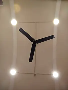 king boy online show from February 15, 2026, 7:54 pm