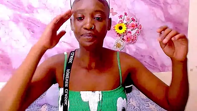 EbonyOlive69 online show from February 17, 2026, 4:57 pm