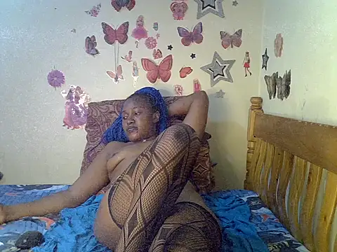 Snapshot of Pretty_tiffany chatting on February 16, 2025, 11:37 pm Pretty tiffany online show from February 16, 2025, 11:37 pm