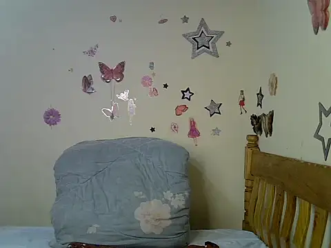 Snapshot of Pretty_tiffany chatting on March 19, 2025, 11:17 am Pretty tiffany online show from March 19, 2025, 11:17 am