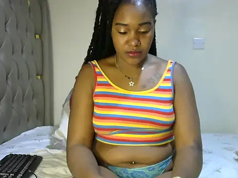 Snapshot of Pretty_tiffany chatting on September 16, 2025, 9:10 am Pretty tiffany online show from September 16, 2025, 9:10 am