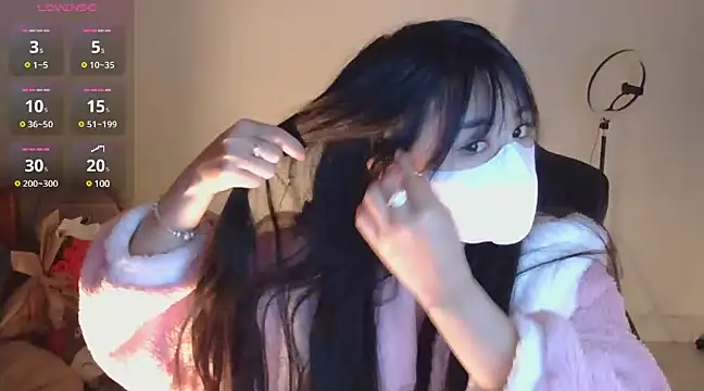 Snapshot of TimmyZi chatting on December 18, 2024, 3:11 pm TimmyZi online show from December 18, 2024, 3:11 pm