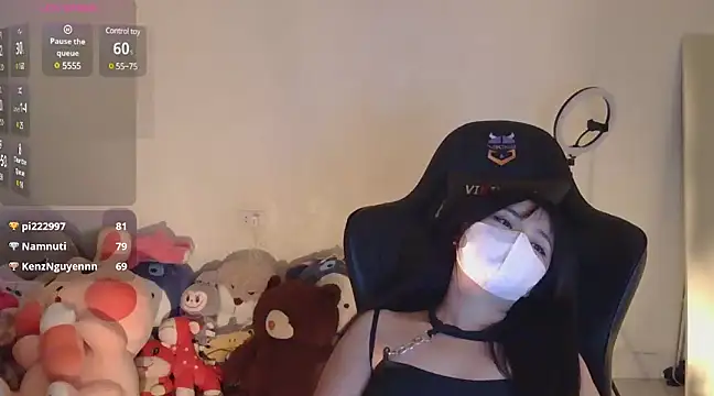 Snapshot of TimmyZi chatting on December 27, 2024, 6:10 pm TimmyZi online show from December 27, 2024, 6:10 pm