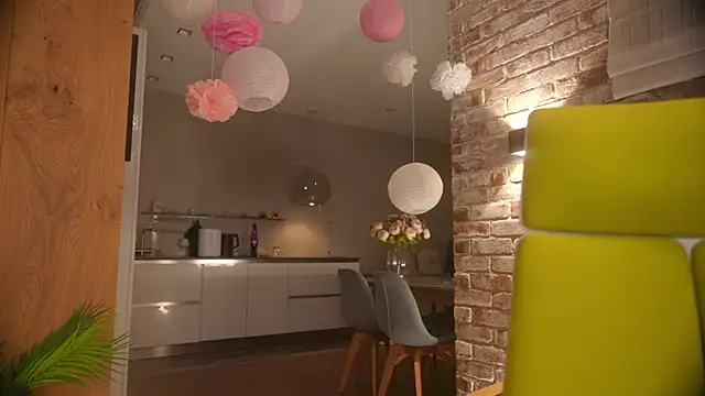 Snapshot of _KT23 chatting on February 23, 2025, 9:59 pm KT23 online show from February 23, 2025, 9:59 pm