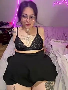 Mizztikaa online show from February 7, 2025, 4:06 am