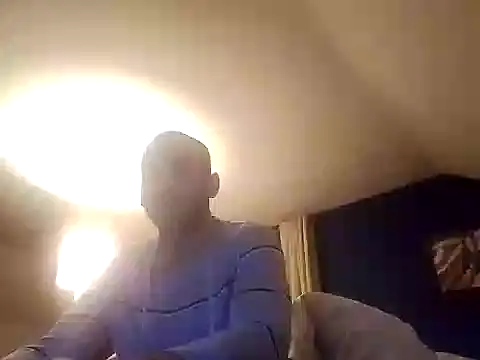 Snapshot of DrbigdickUK chatting on December 26, 2024, 12:03 am DrbigdickUK online show from December 26, 2024, 12:03 am