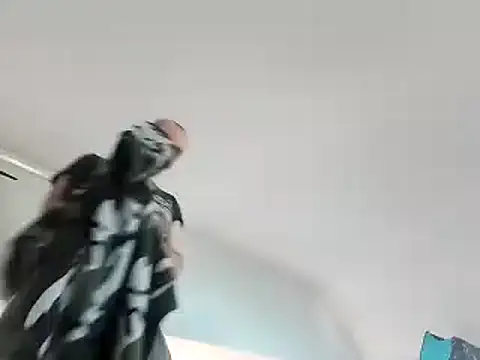 Snapshot of DrbigdickUK chatting on January 2, 2025, 11:20 am DrbigdickUK online show from January 2, 2025, 11:20 am