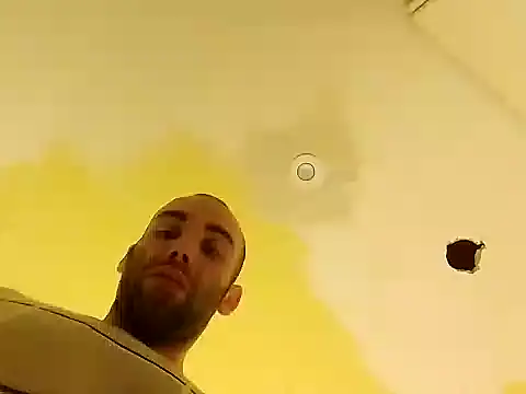 Snapshot of DrbigdickUK chatting on January 4, 2025, 10:24 pm DrbigdickUK online show from January 4, 2025, 10:24 pm