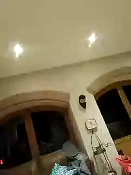 Snapshot of DrbigdickUK chatting on January 7, 2025, 11:24 pm DrbigdickUK online show from January 7, 2025, 11:24 pm